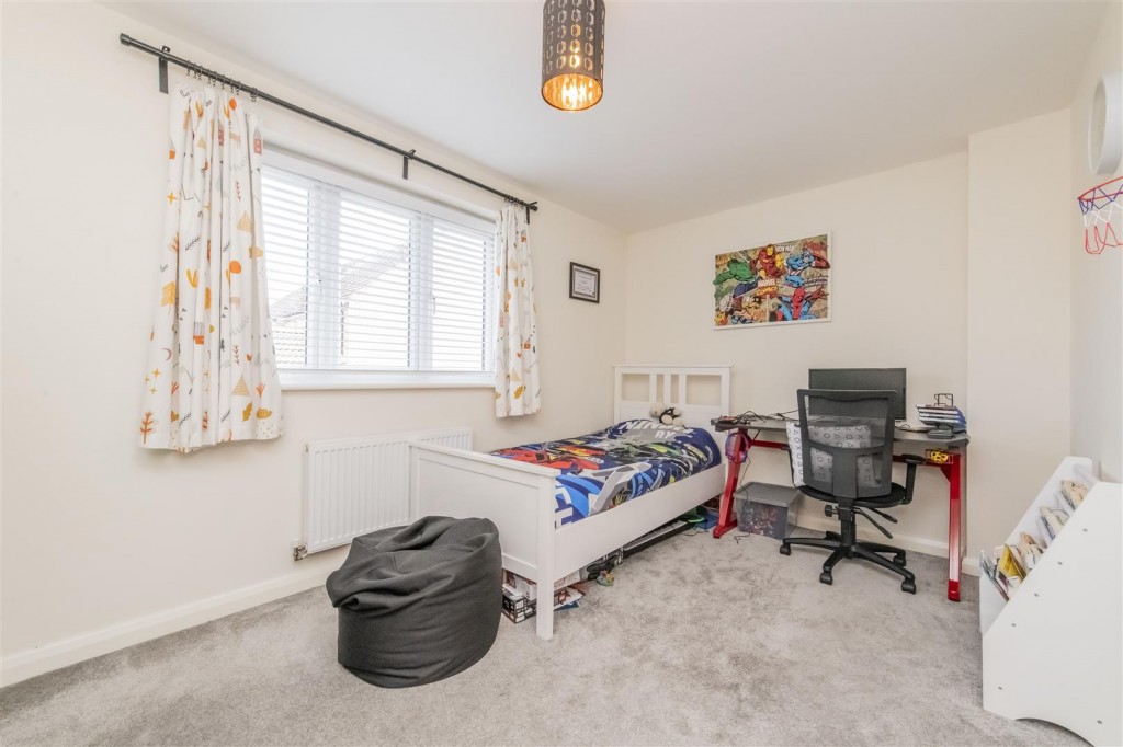 Images for Palmer Crescent, Burton Latimer EAID:oscarjamesapi BID:3