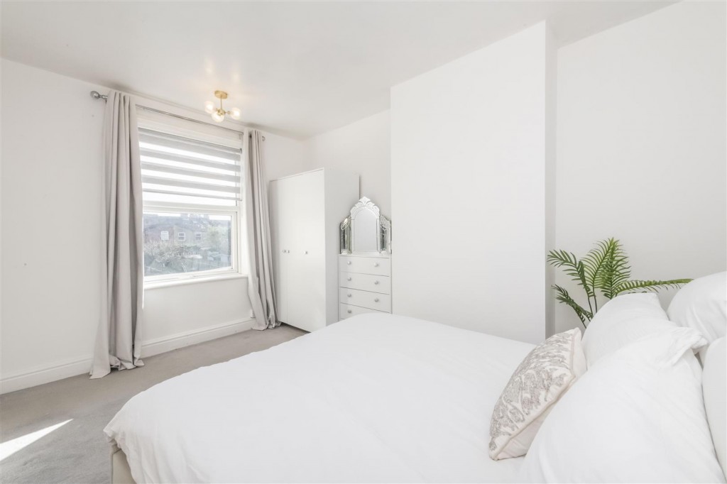 Images for Alexandra Street, Burton Latimer EAID:oscarjamesapi BID:3