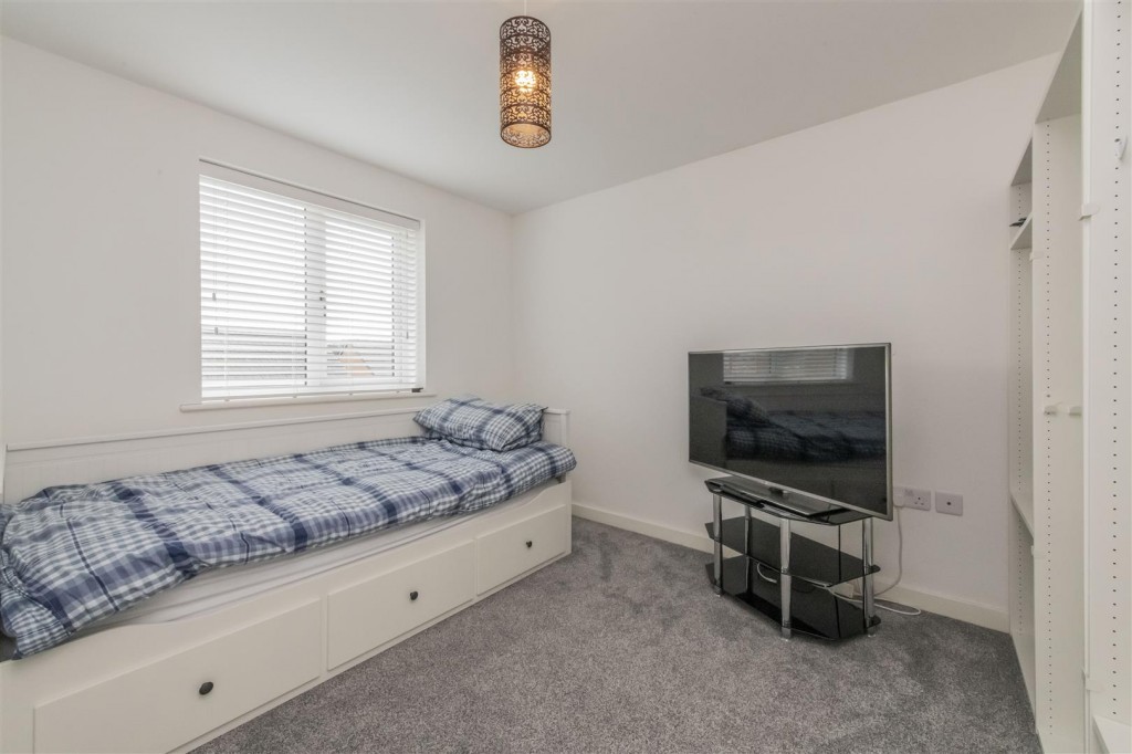 Images for Fortress Close, Weldon, Corby EAID:oscarjamesapi BID:4