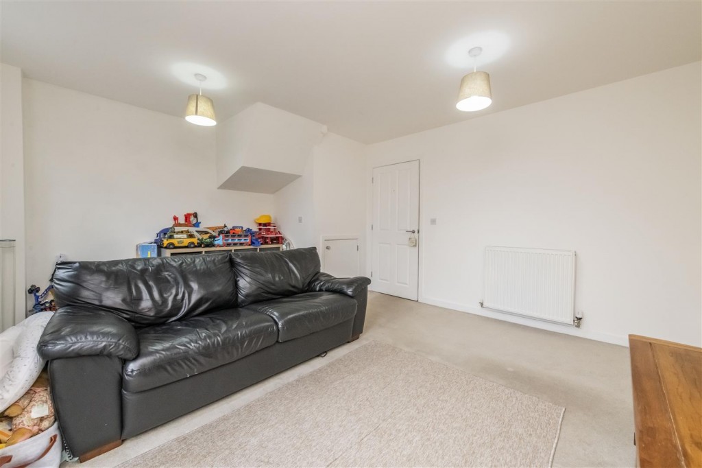 Images for Waterside Road, Wellingborough EAID:oscarjamesapi BID:6