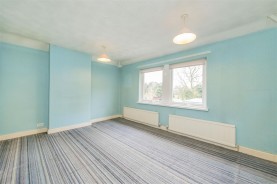 Images for East Avenue, Burton Latimer