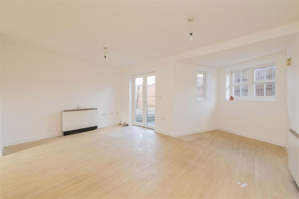 Images for St. Andrews Street, Northampton EAID:oscarjamesapi BID:1