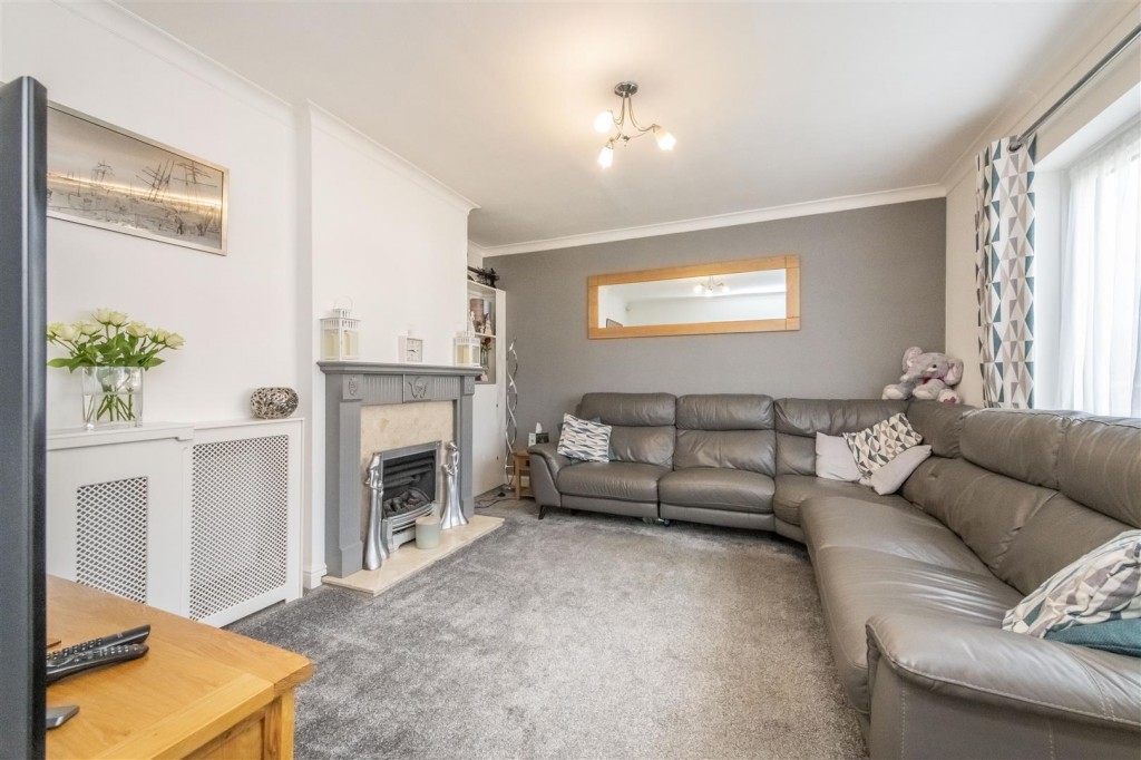 Images for Woodland Drive, Burton Latimer, Kettering EAID:oscarjamesapi BID:3