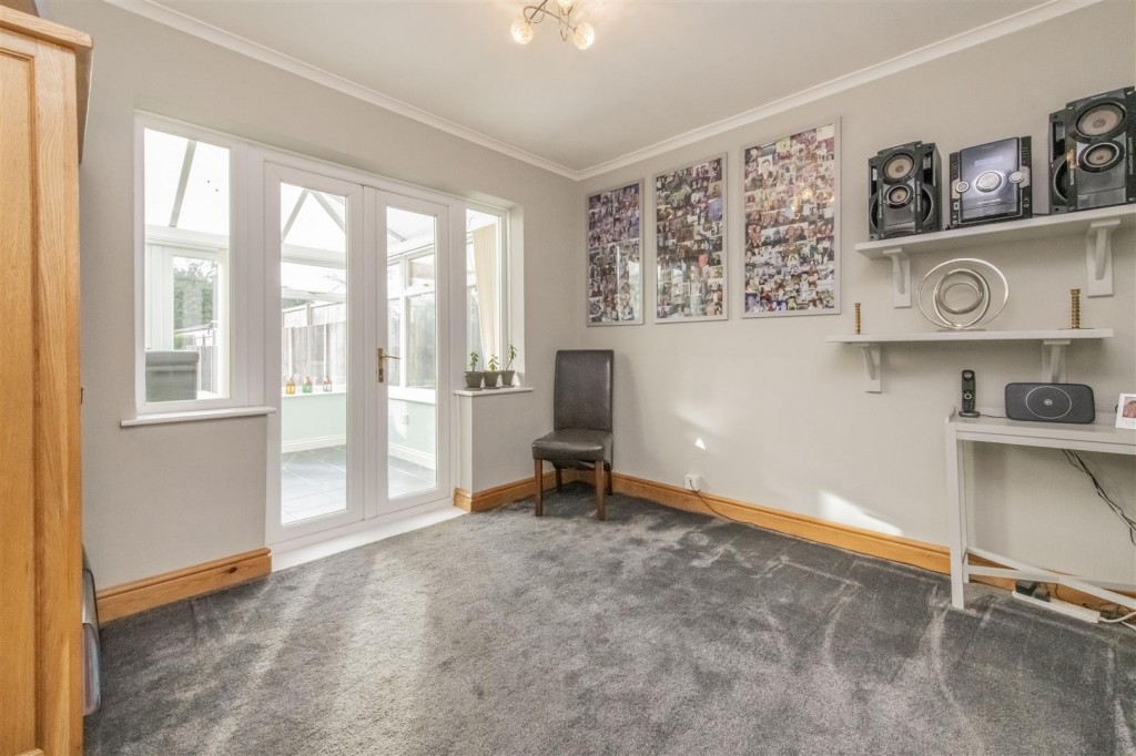 Images for Woodland Drive, Burton Latimer, Kettering EAID:oscarjamesapi BID:3