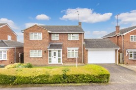 Images for Pine Close, Desborough, Kettering