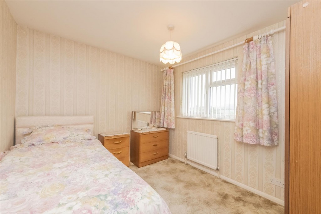 Images for Pine Close, Desborough, Kettering EAID:oscarjamesapi BID:2