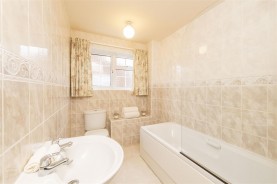 Images for Pine Close, Desborough, Kettering