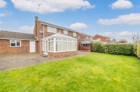 Images for Pine Close, Desborough, Kettering