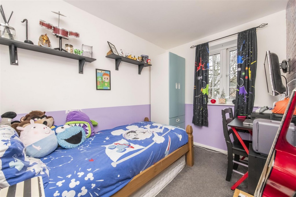 Images for Hawthorn Road, Burton Latimer EAID:oscarjamesapi BID:3