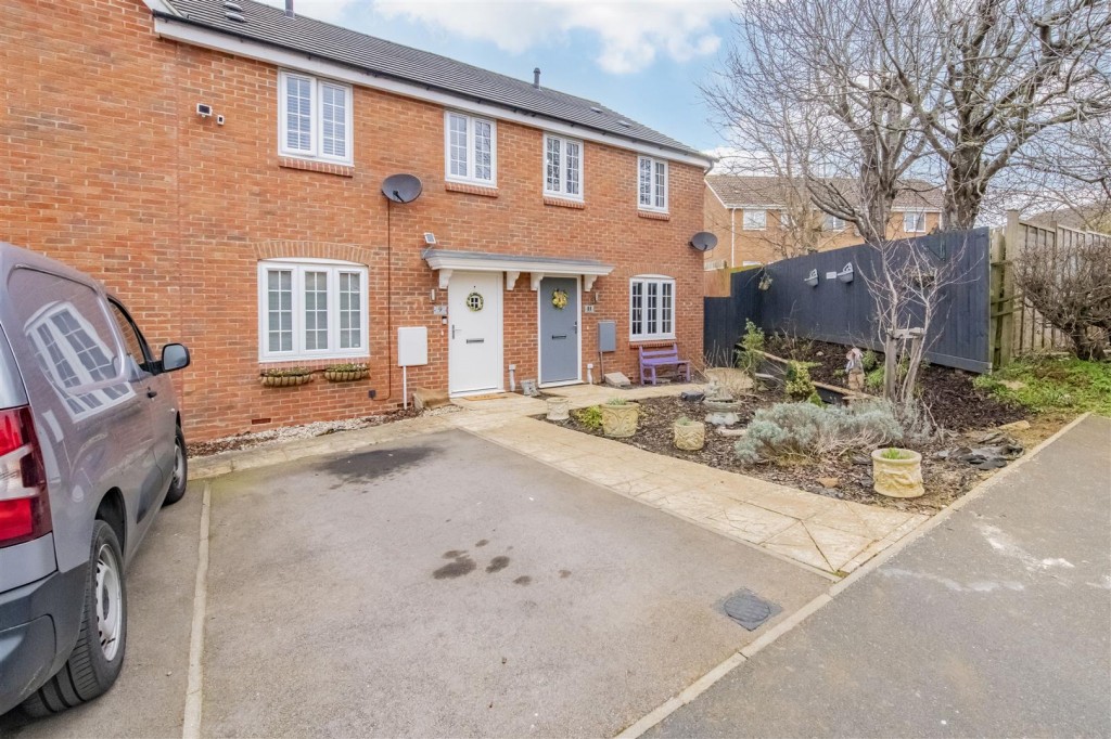 Images for Hawthorn Road, Burton Latimer EAID:oscarjamesapi BID:3