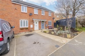 Images for Hawthorn Road, Burton Latimer