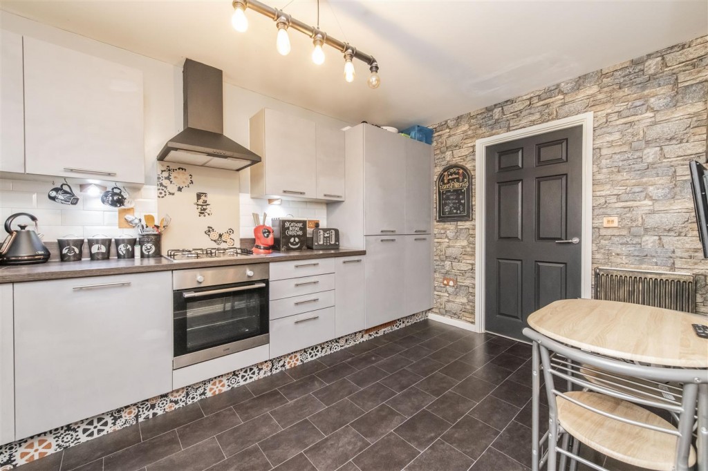 Images for Hawthorn Road, Burton Latimer EAID:oscarjamesapi BID:3