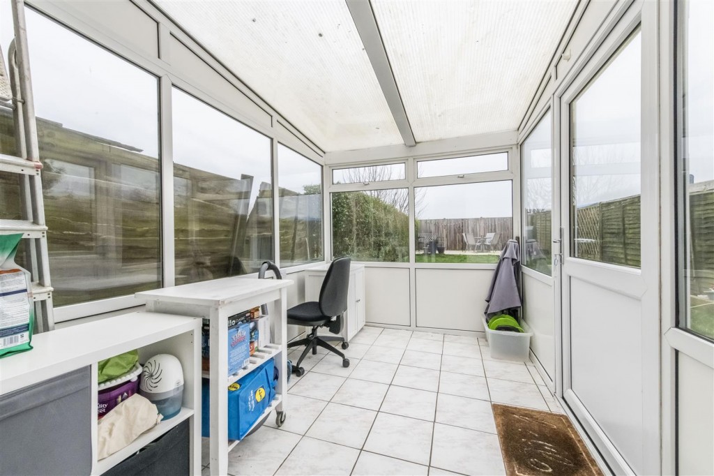 Images for Wentworth Road, Finedon EAID:oscarjamesapi BID:3