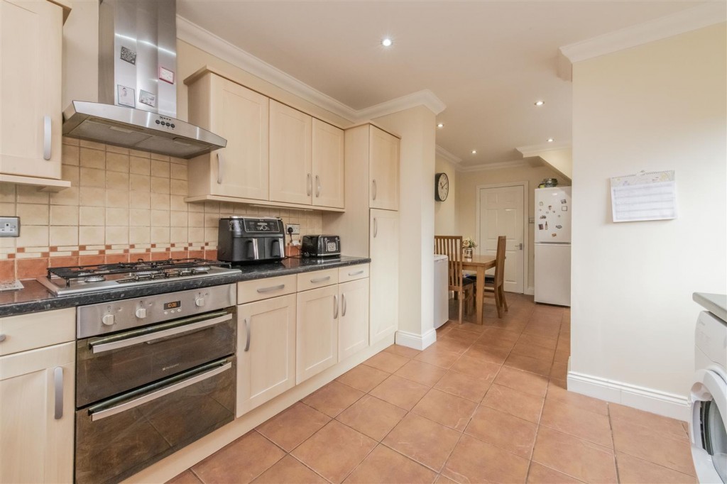 Images for West Glebe Road, Corby EAID:oscarjamesapi BID:4