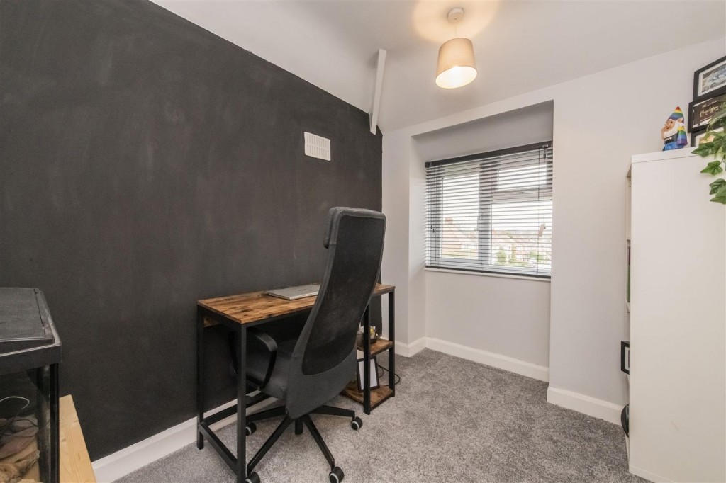 Images for Larch Road, Kettering EAID:oscarjamesapi BID:2
