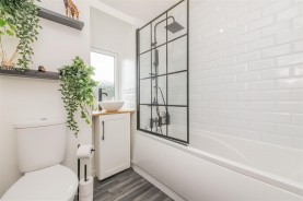 Images for Larch Road, Kettering