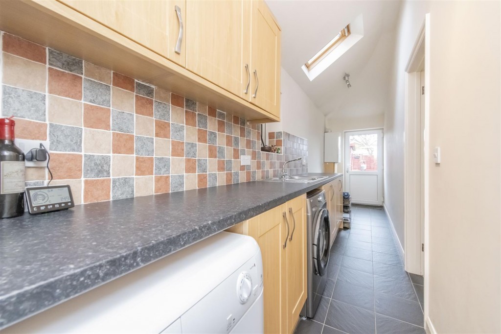 Images for Bramble Close, Kettering EAID:oscarjamesapi BID:2