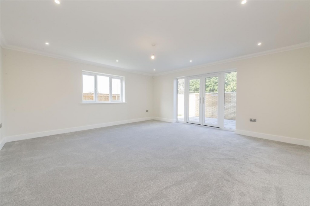 Images for Lawton Drive, Kettering EAID:oscarjamesapi BID:2