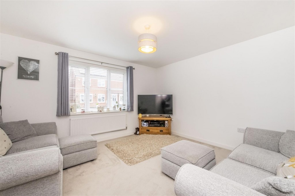 Images for Speight Crescent, Barton Seagrave EAID:oscarjamesapi BID:3