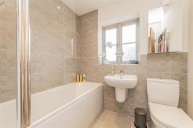 Images for Baldwin Drive, Burton Latimer