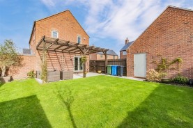 Images for Baldwin Drive, Burton Latimer