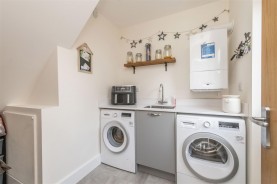 Images for Baldwin Drive, Burton Latimer