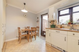 Images for Sandringham Court, Kettering