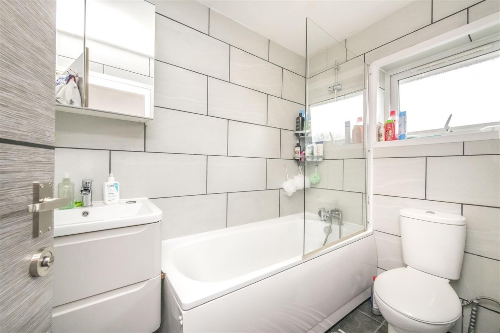 Images for Cranford Road, Northampton EAID:oscarjamesapi BID:1