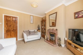 Images for Greening Road, Rothwell, Kettering
