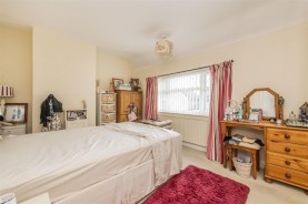 Images for Greening Road, Rothwell, Kettering