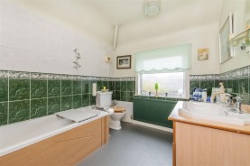 Images for Greening Road, Rothwell, Kettering