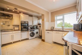 Images for Hallwood Road, Kettering