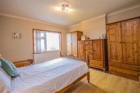 Images for Hallwood Road, Kettering