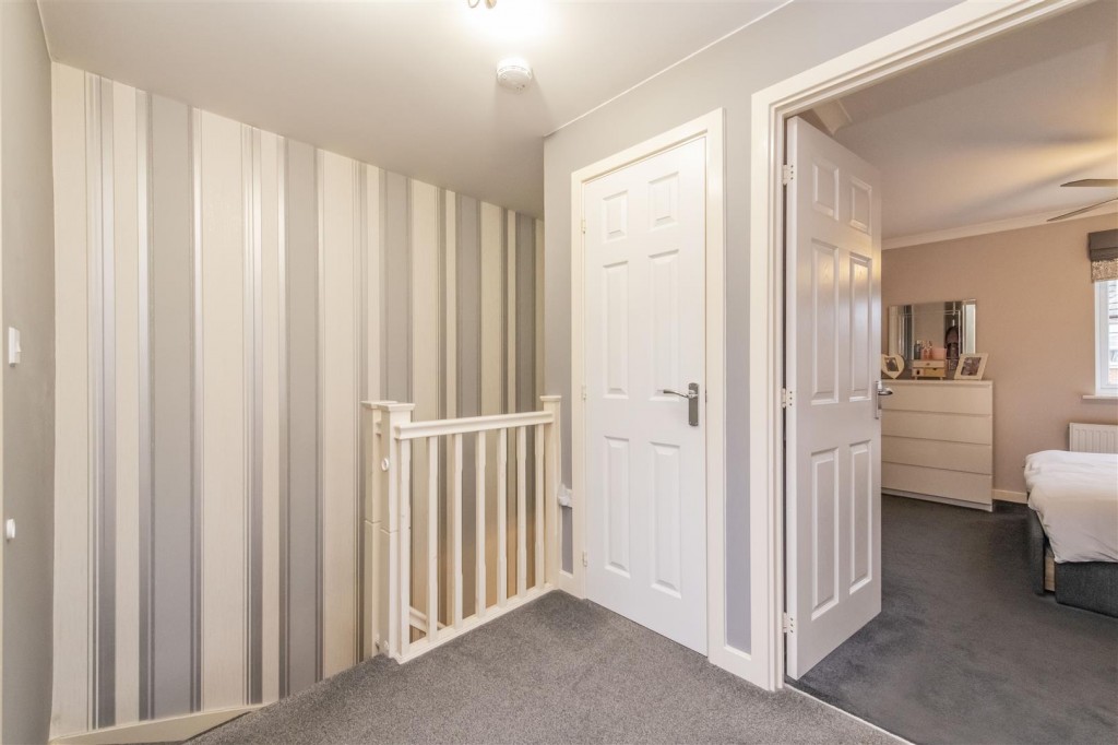 Images for Ironwood Avenue, Desborough EAID:oscarjamesapi BID:2