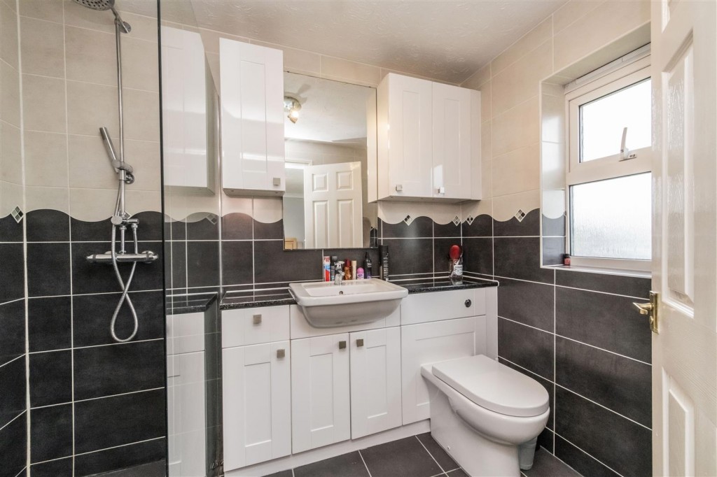 Images for Cornfield Way, Burton Latimer EAID:oscarjamesapi BID:3