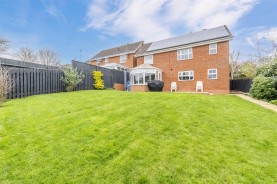 Images for Cornfield Way, Burton Latimer