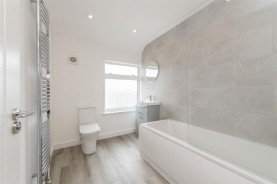 Images for West Avenue, Burton Latimer