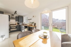 Images for Fortress Close, Weldon, Corby