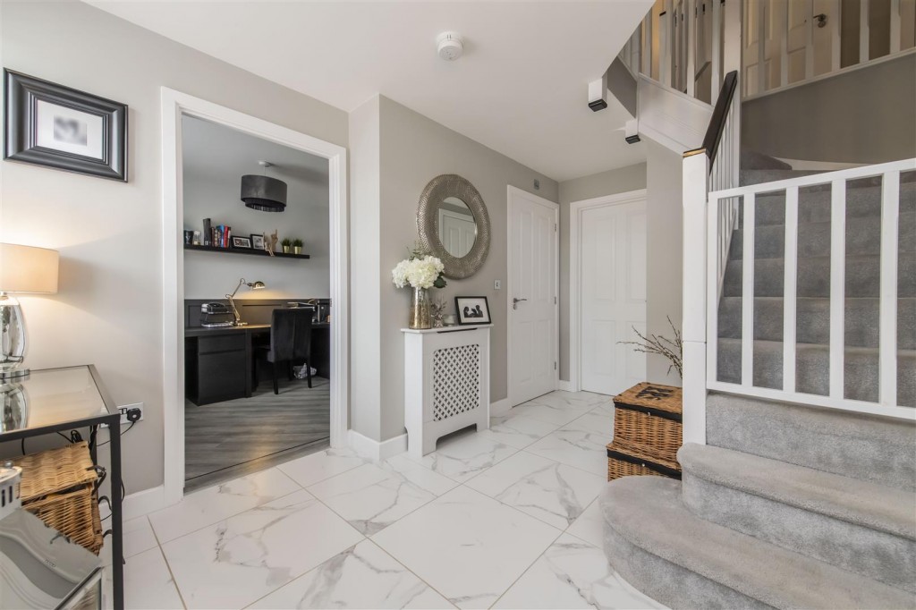 Images for Worley Way, Moulton EAID:oscarjamesapi BID:1