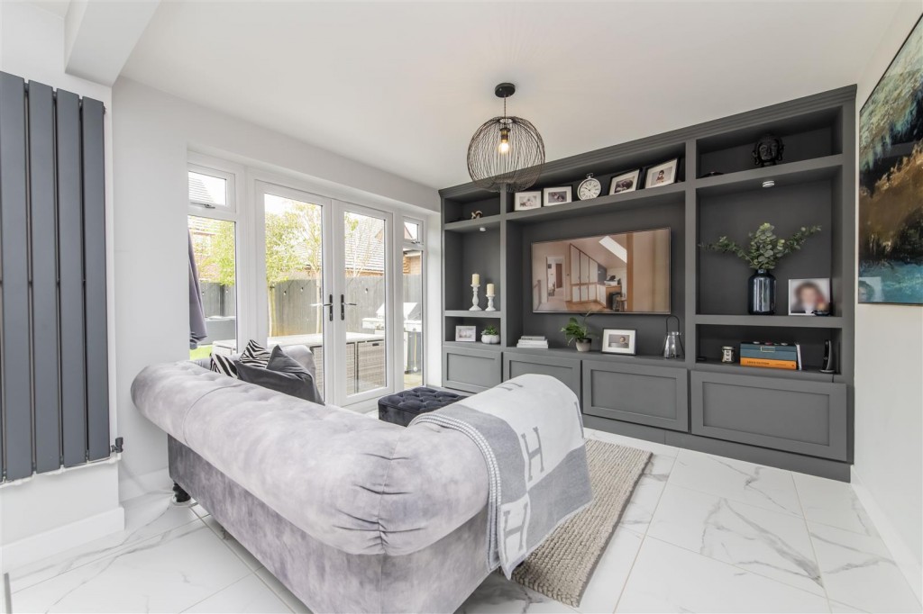 Images for Worley Way, Moulton EAID:oscarjamesapi BID:1