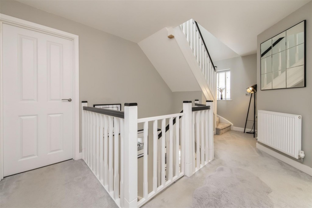 Images for Worley Way, Moulton EAID:oscarjamesapi BID:1