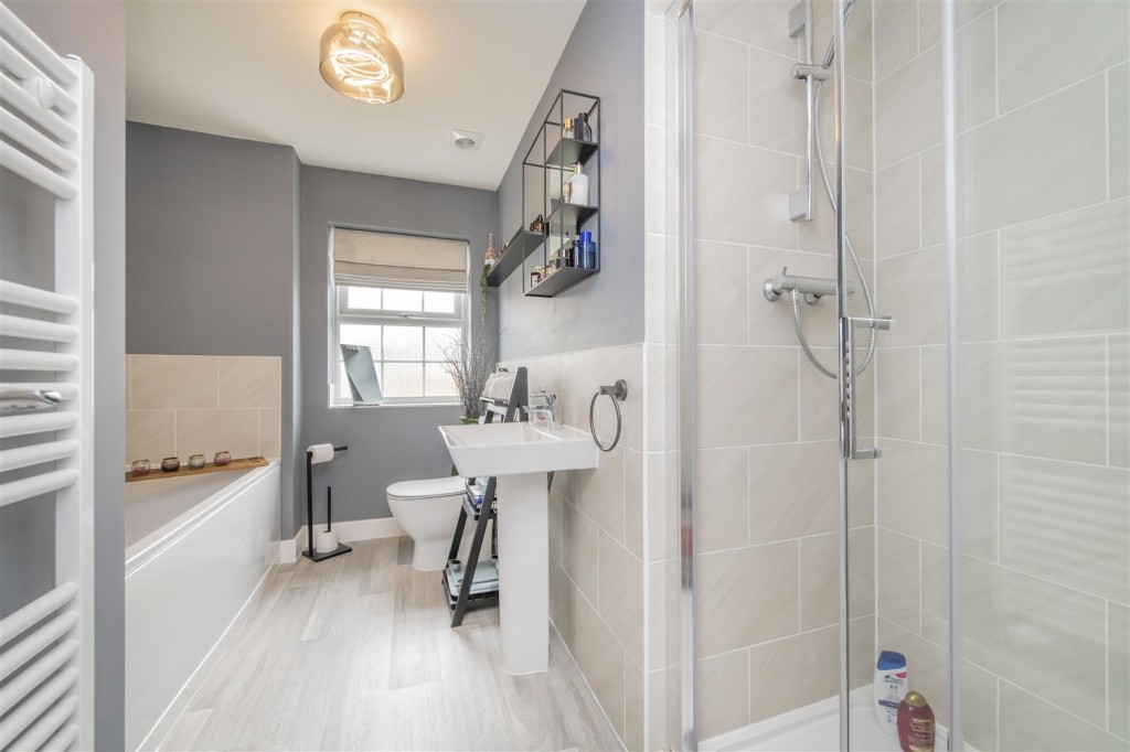 Images for Worley Way, Moulton EAID:oscarjamesapi BID:1