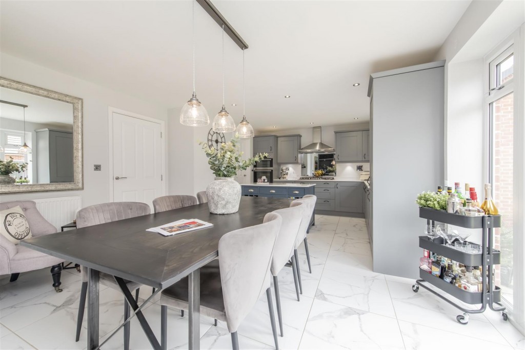 Images for Worley Way, Moulton EAID:oscarjamesapi BID:1