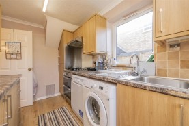 Images for Oak View, Wellingborough