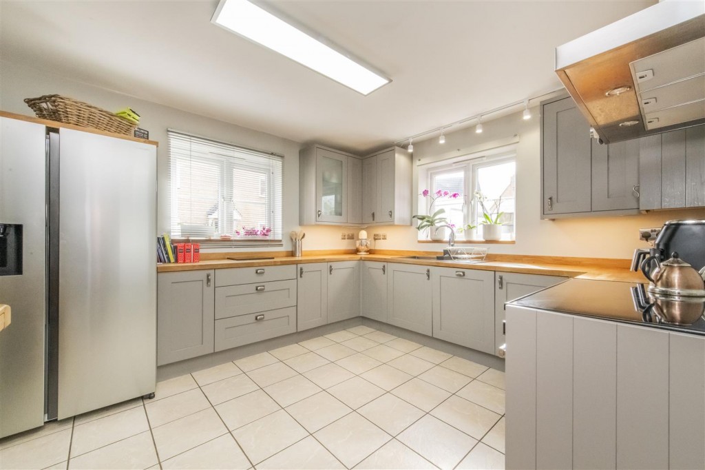 Images for Chedington Close, Barton Seagrave EAID:oscarjamesapi BID:3