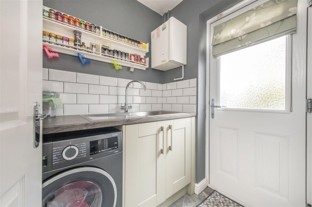 Images for Bennett Road, Corby EAID:oscarjamesapi BID:4