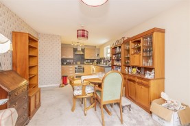 Images for Fieldfare Close, Corby