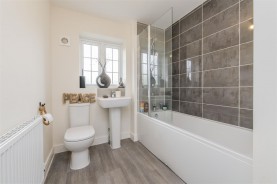 Images for Johnson Close, Burton Latimer