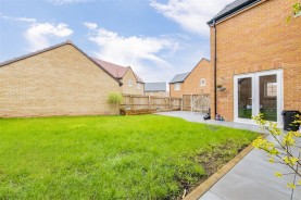 Images for Johnson Close, Burton Latimer