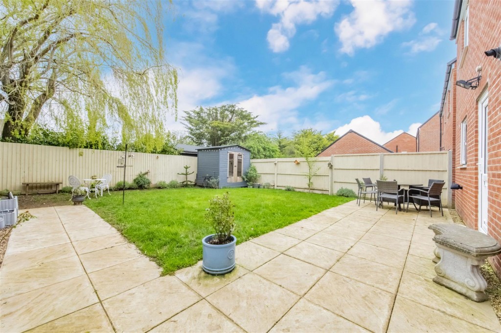 Images for Manningham Lane, Barton Seagrave, Kettering EAID:oscarjamesapi BID:3